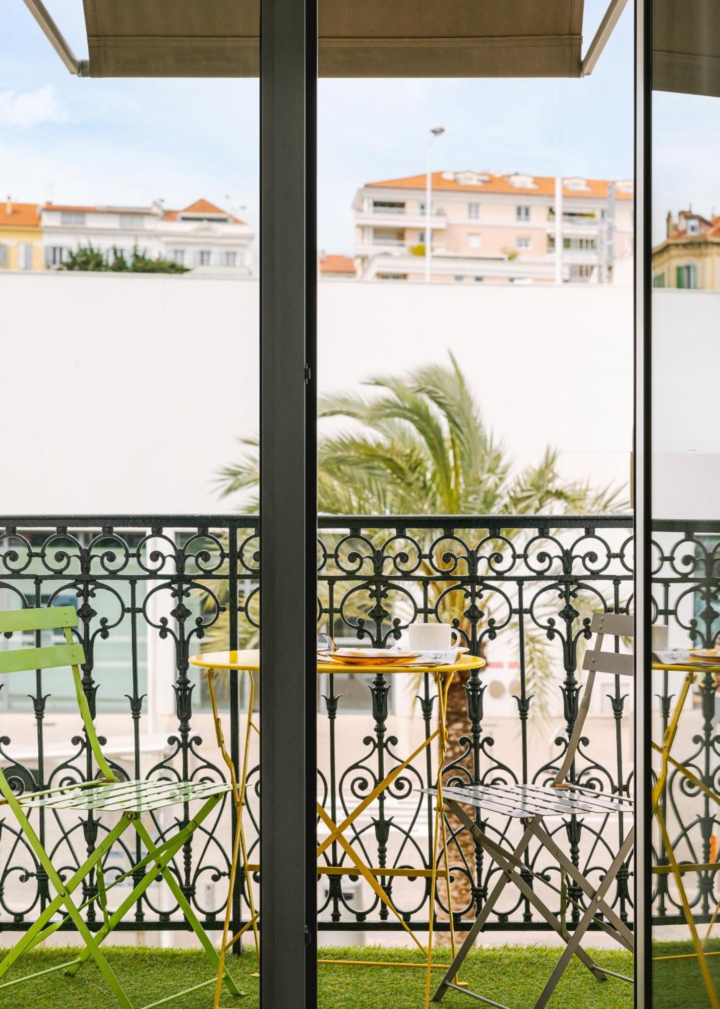 Yelo Lumiere Powered By Sonder Cannes Quarto foto